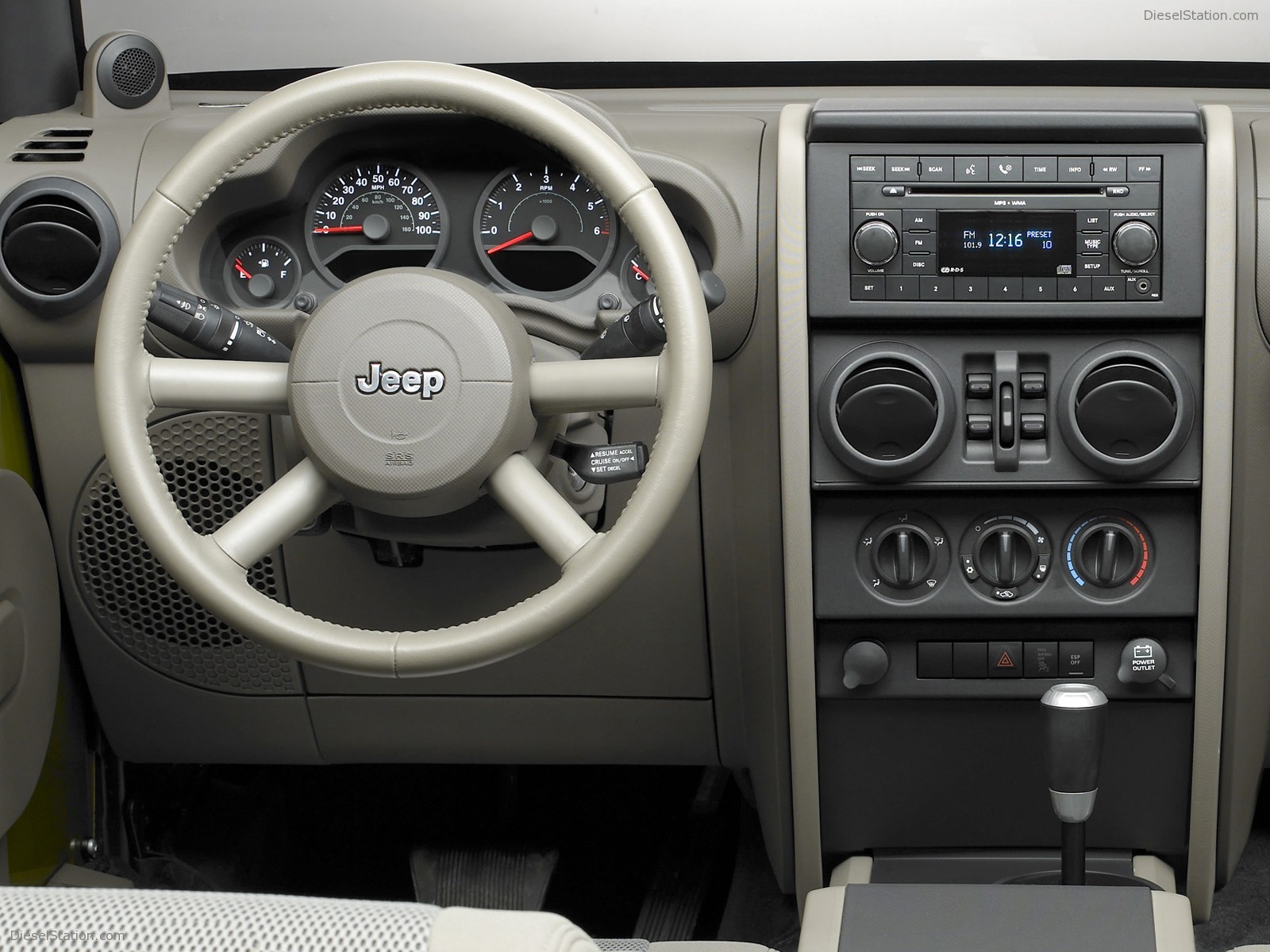 Jeep Wrangler Unlimited 4 Door (2007)